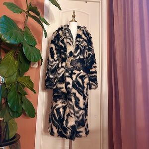 Shrimps Fur Coat - Size 10